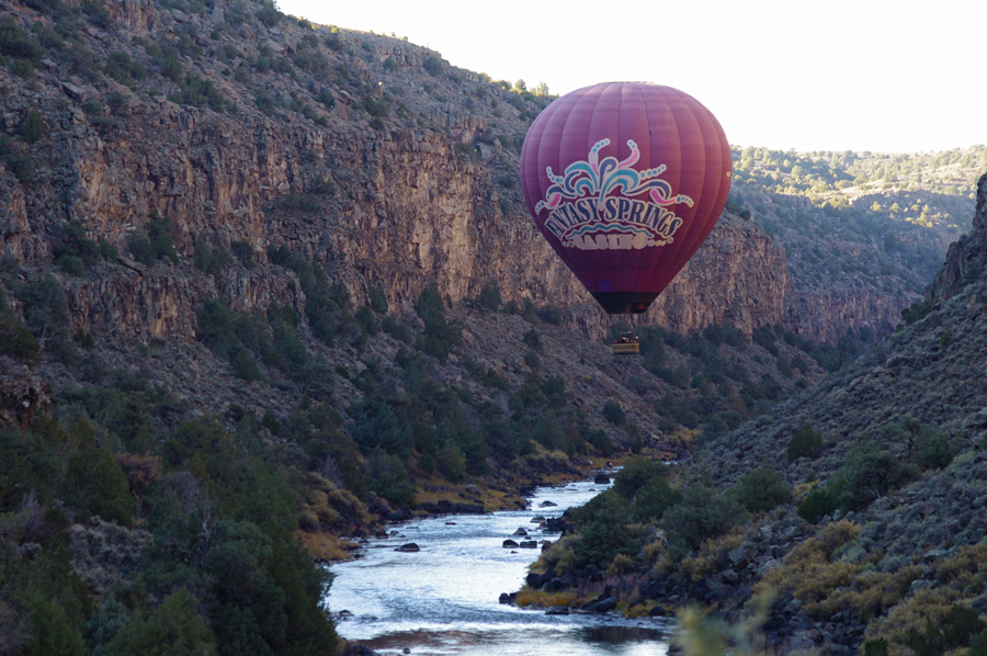 balloon in the Rio Grande Gorge
