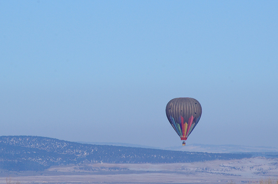 hot-air balloon