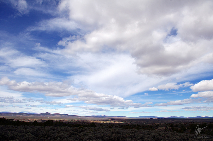 Taos Valley Overlook scene