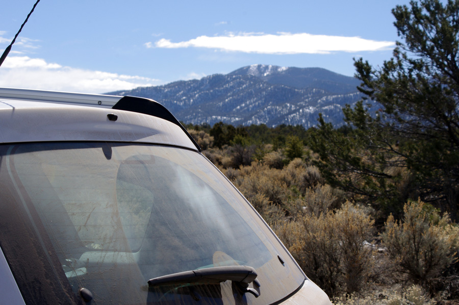 dusty Pontiac Vibe in Llano Quemado