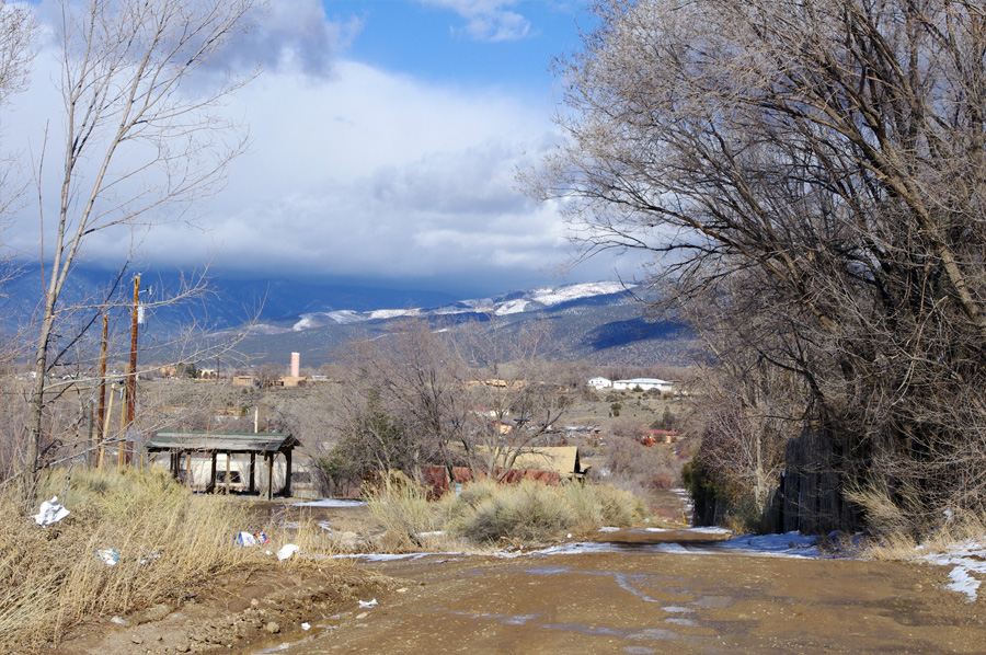 The valley of the Rio Grande del Rancho just beyond the Llano Rim