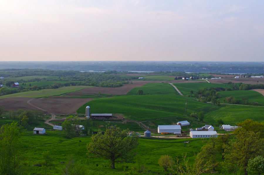 view from Balltown, Iowa scenic overlook