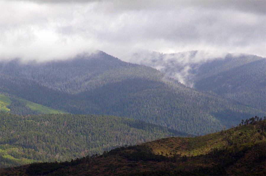 Taos Pueblo land, telephoto view (mountains)