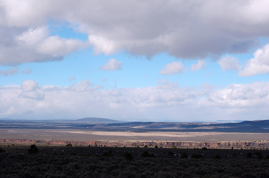 looking west from Taos Valley Overlook